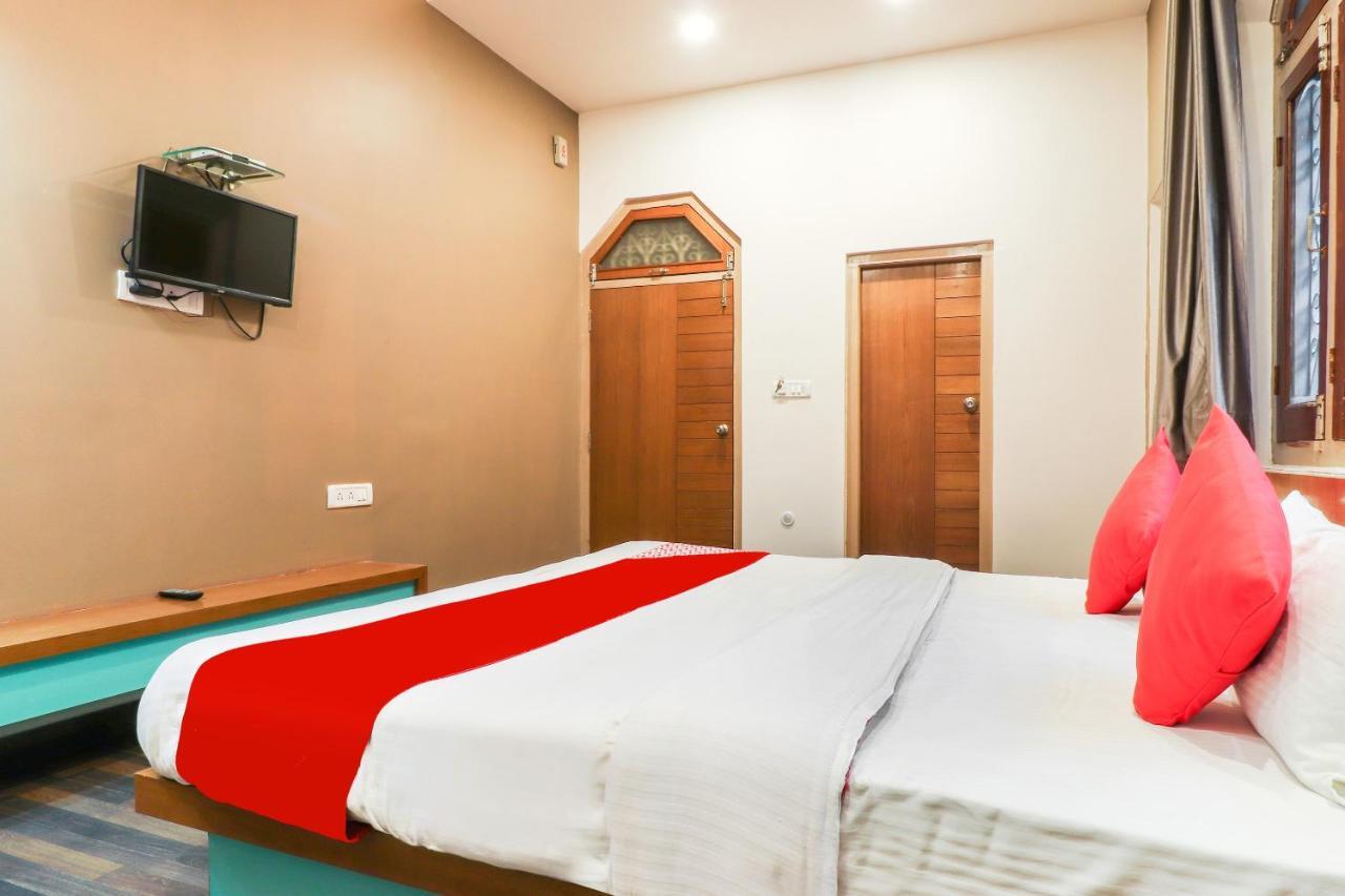 Oyo 26781 Hotel Raghupati Ayodhya Luaran gambar