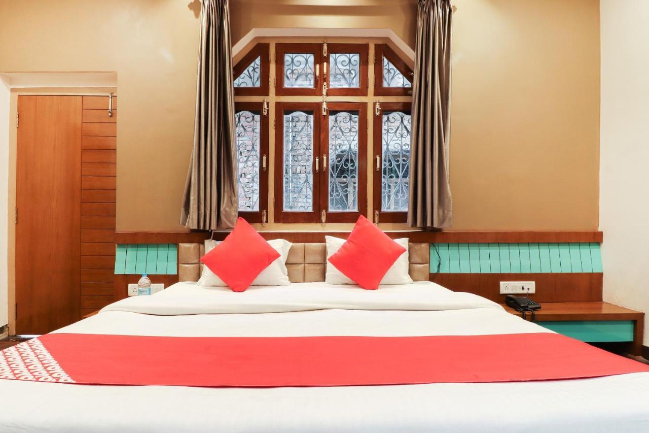 Oyo 26781 Hotel Raghupati Ayodhya Luaran gambar
