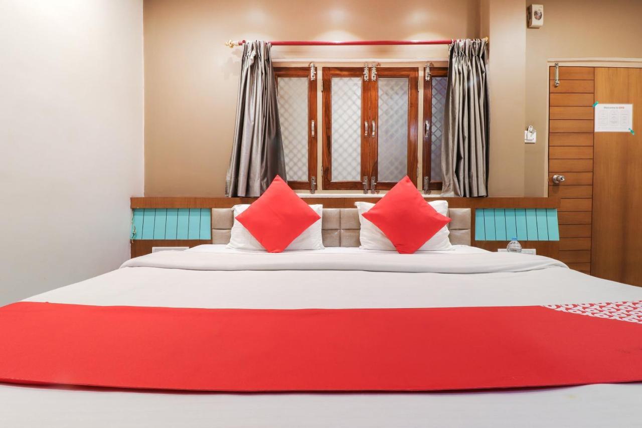 Oyo 26781 Hotel Raghupati Ayodhya Luaran gambar
