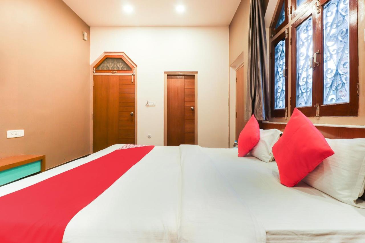 Oyo 26781 Hotel Raghupati Ayodhya Luaran gambar